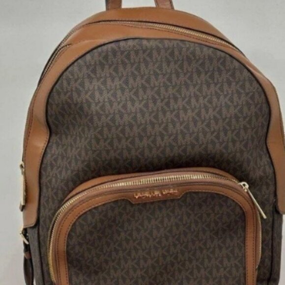 Michael Kors Jaycee Large Zip Pocket Backpack Brown Acorn main image 5